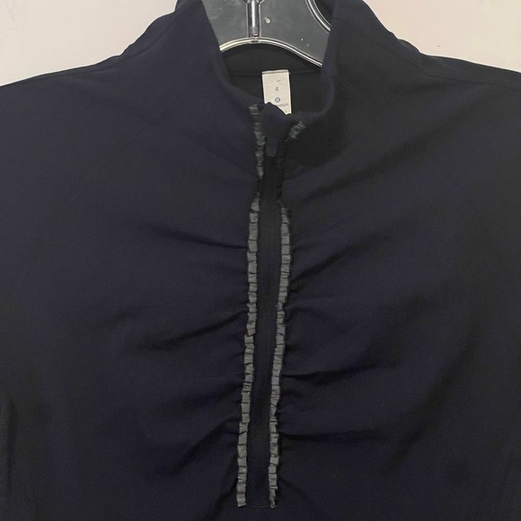 Lululemon Run 1/2 Zip Reflective Long Sleeve Black size 4 NWOT - Picture 7 of 12